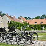 Chateau De Отель 4*