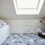 Отель Chateau De 4*