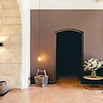 Отель Chateau De