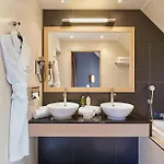 Chateau De 4*