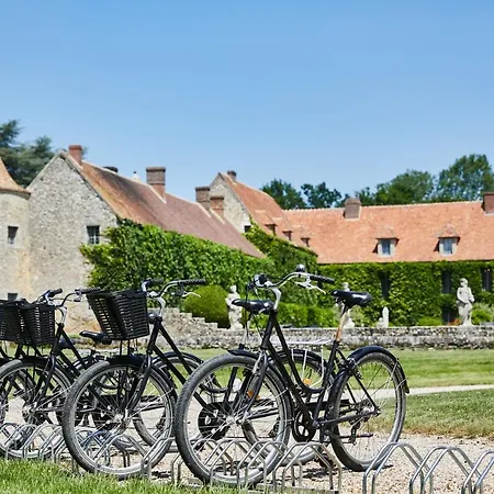 Chateau De Hotel 4*