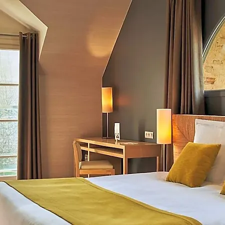 Hotel Chateau De 4*