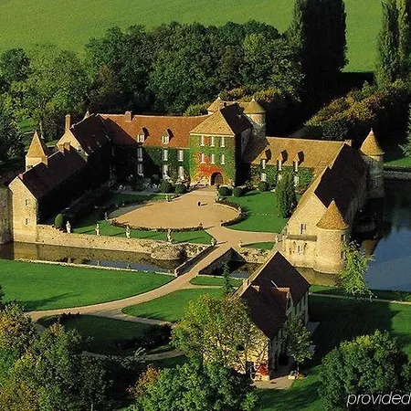 Chateau De Villiers-le-Mahieu